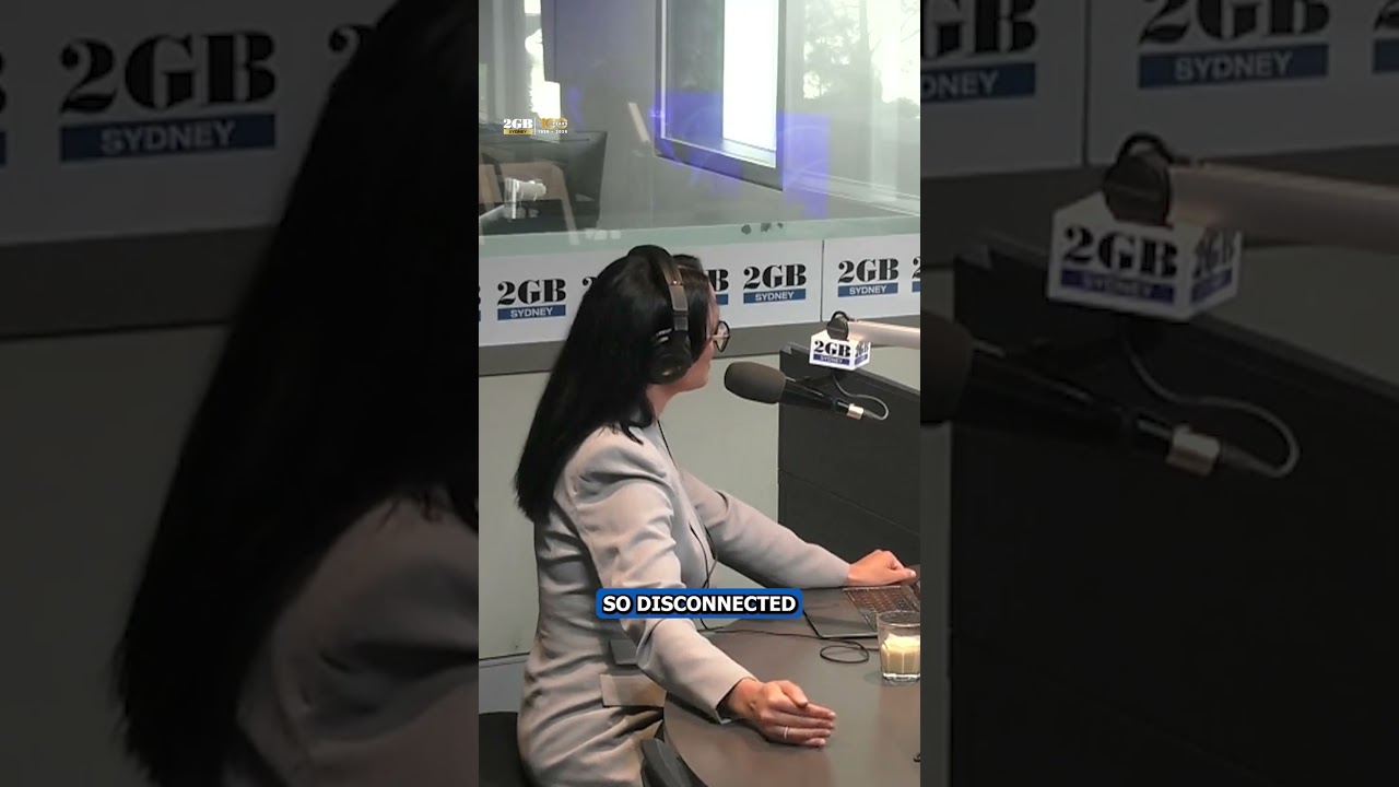 &laquo;Разъезжает по заграницам&raquo;: Люси жестко критикует Энтони Альбанезе | 2GB Сидней