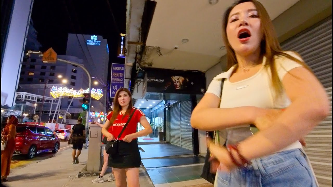 Nightlife in Malaysia | Exploring streets