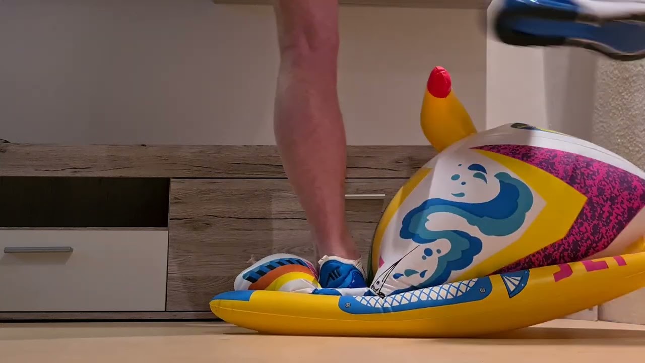 Nike Air Max 270 pop an Jet-Ski