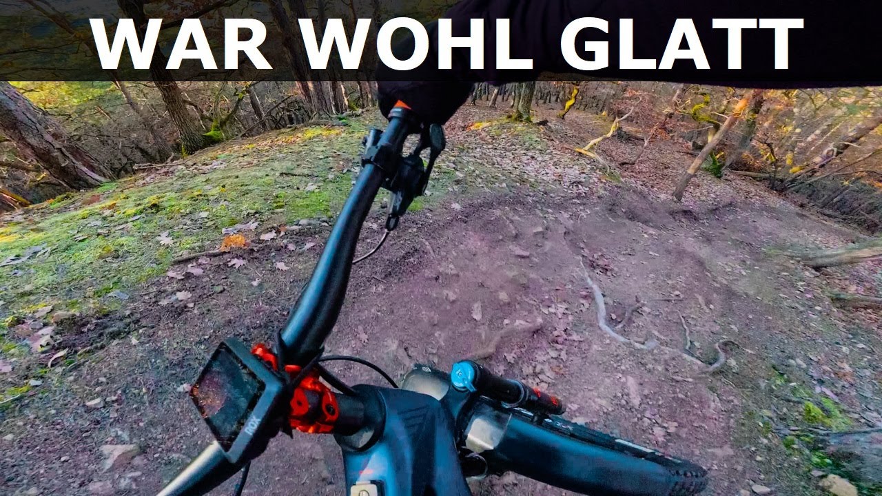 Gefrorene Wurzeln sind rutschig!