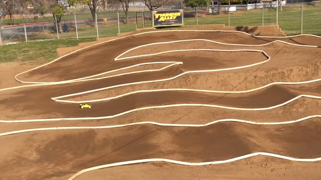 Adam Drake from Mugen Seiki Racing on a practice day at Thunder Alley Raceway.  MBX8