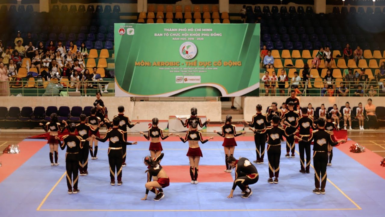 Á QUÂN - CHEERDANCE HỘI KHỎE PHÙ ĐỔNG TOÀN TP.HCM 2019 | LCT - Nguyễn Thượng Hiền High School |