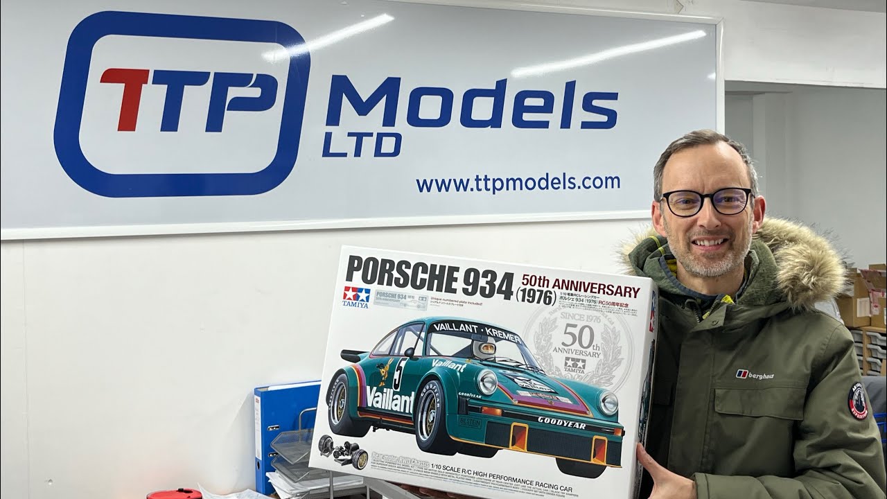 Модель Tamiya Porsche 934, посвященная 50-летию компании &mdash; почему она так особенна.