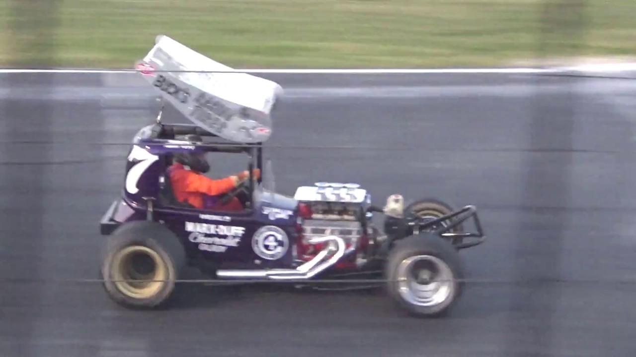 Madera Speedway Pombo / Sargent Classic Legends of Kearney Bowl 4-1-17