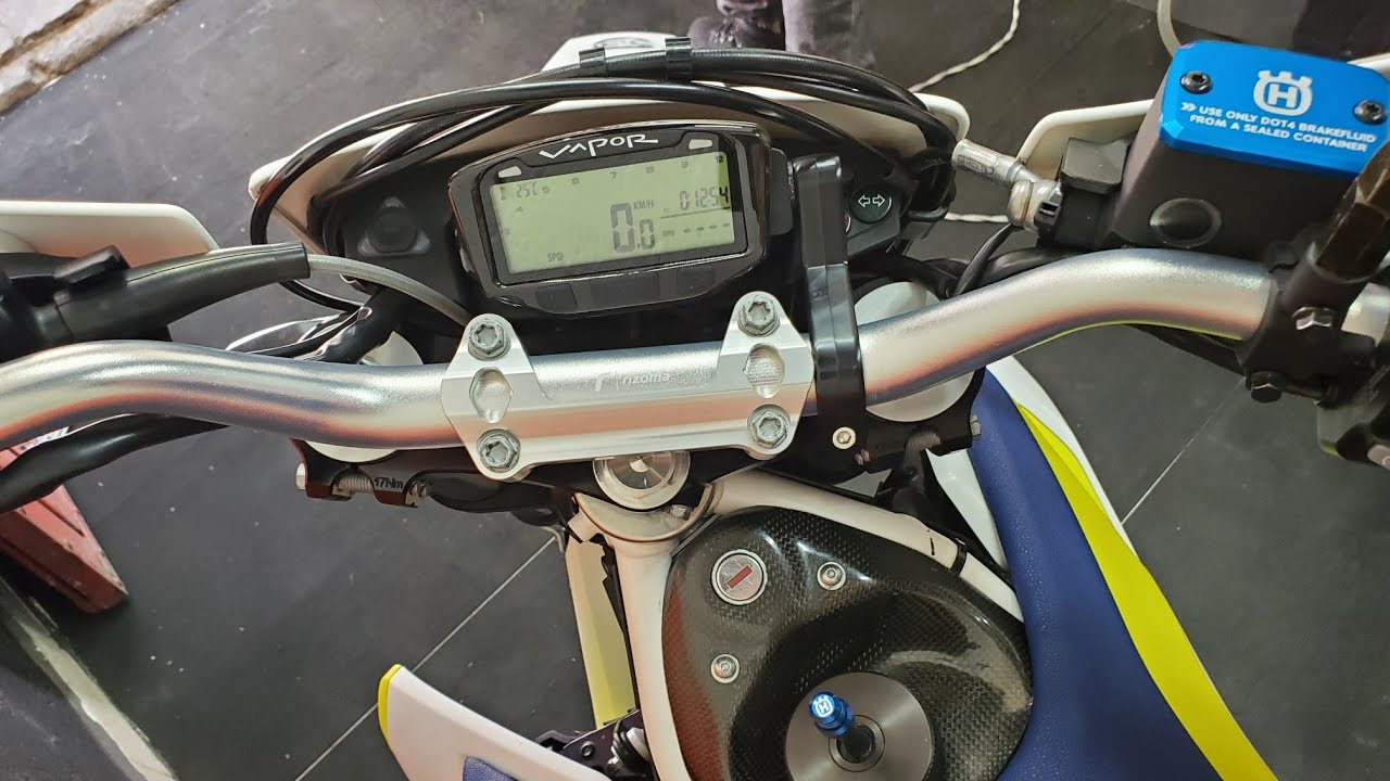 How to install Trail Tech Vapor On KTM/Husqvarna 690/701 SM/E