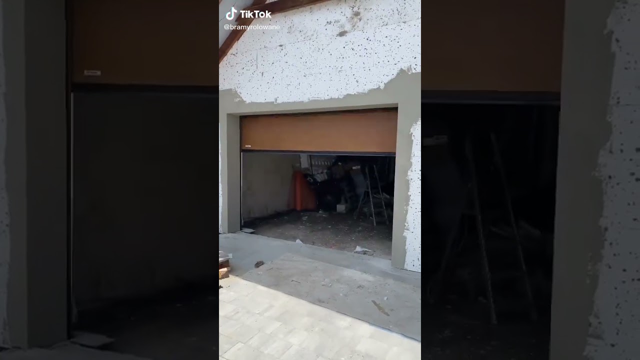 Brama segmentowa w kolorze złoty dąb #home #remontdomu #roller #automobile #diy #renovation #praca