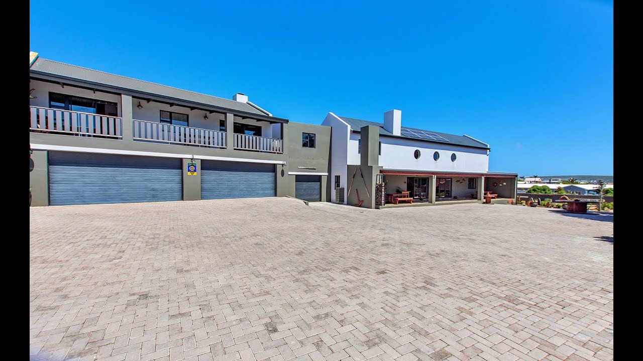 Stylish and Unique 6 Bedroom House For Sale in Myburgh Park, Langebaan