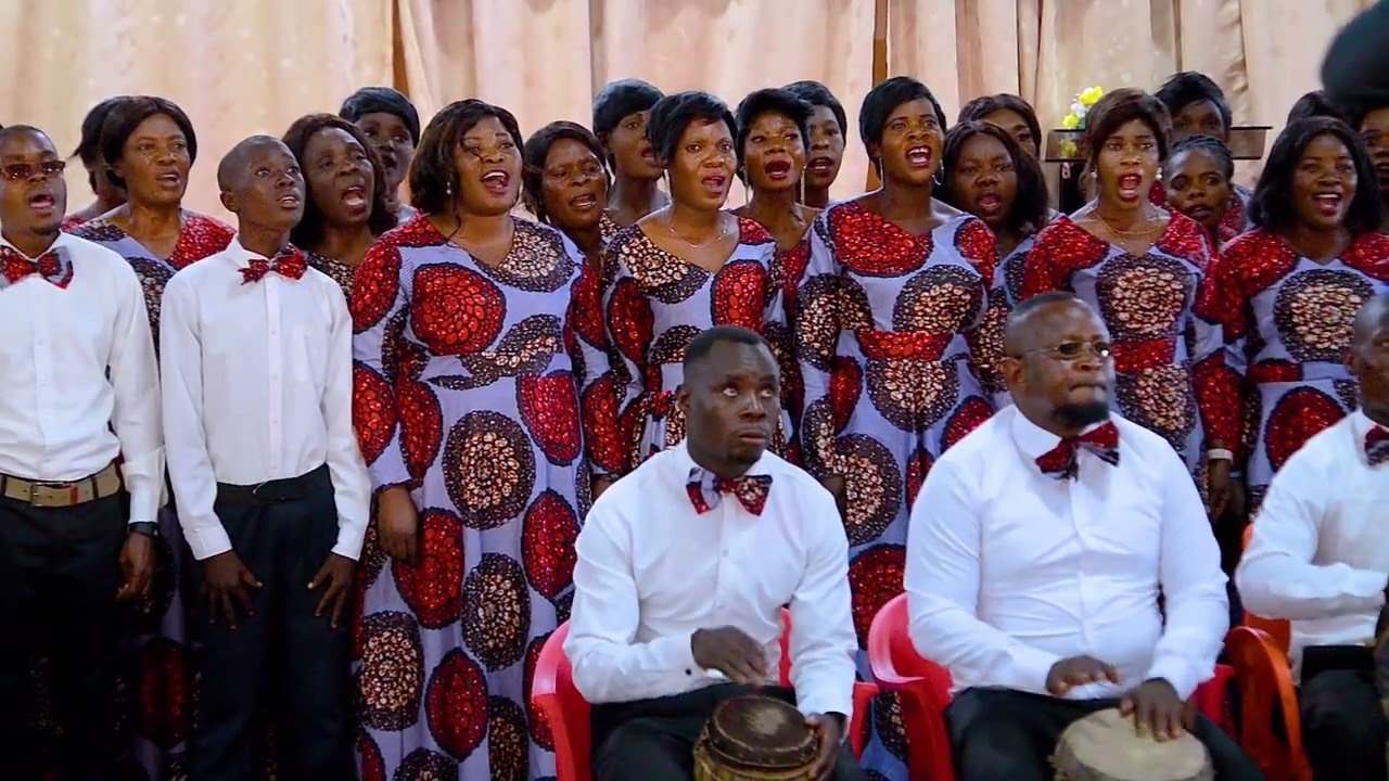 Trinity church choir. Bambi abantu tabatasha.