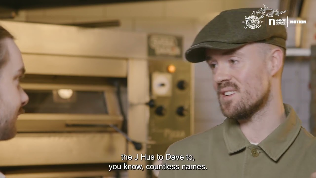 Maverick Sabre Talks Music, Touring, Pizza & An Exclusive Performance | Behind The Base
