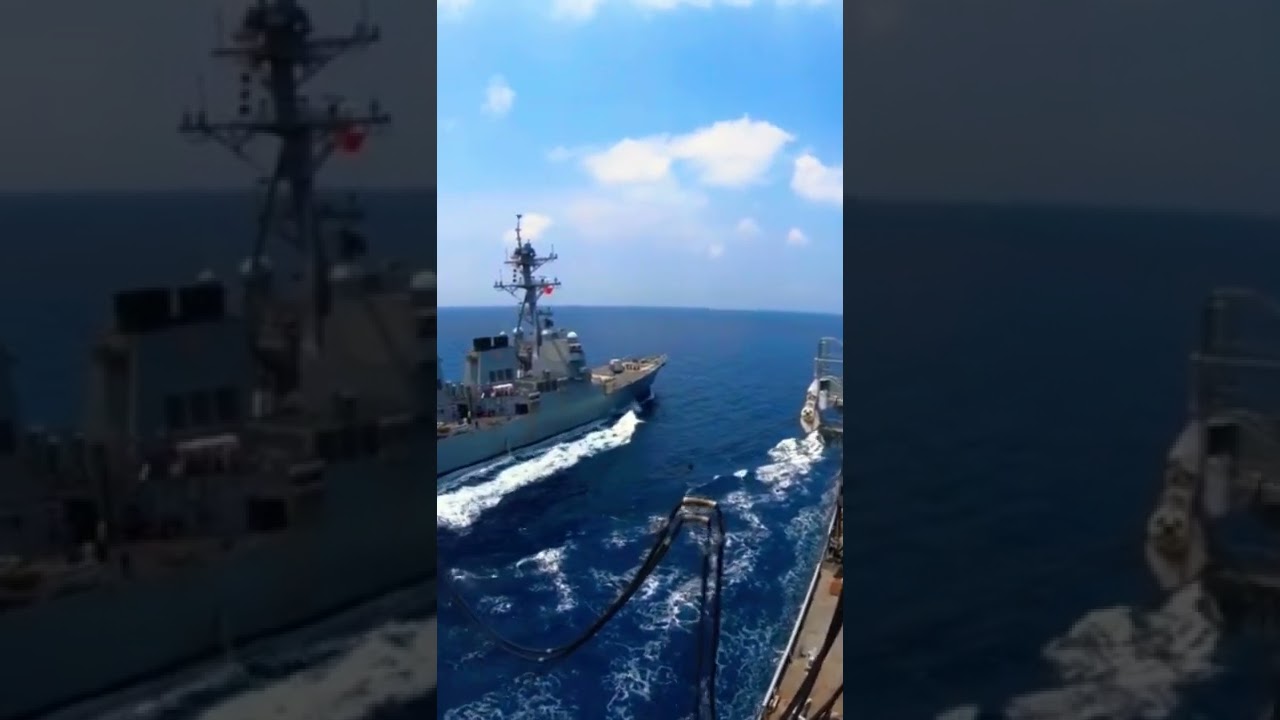 US NAVY UNDERWAY REPLENISHMENT