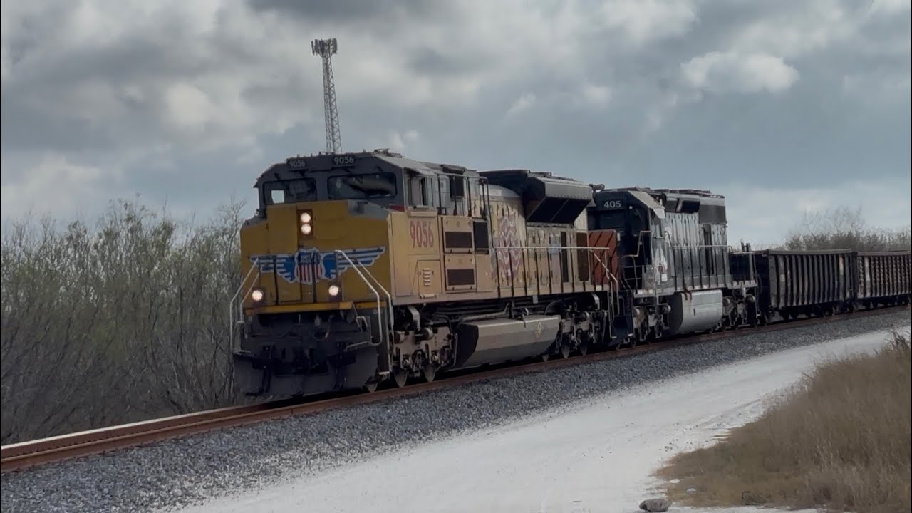 RAW VIDEO: UP 9056 and BRG 405 the Mexican Transfer Freight out of Olmito Yard bound for Matamoros 