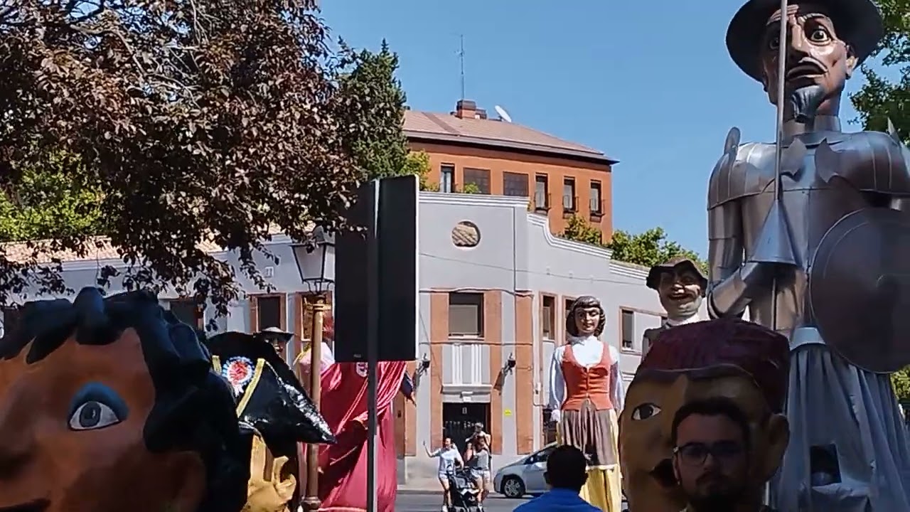 Gigantes y Cabezudos Alcalá de Henares - Ferias 2022
