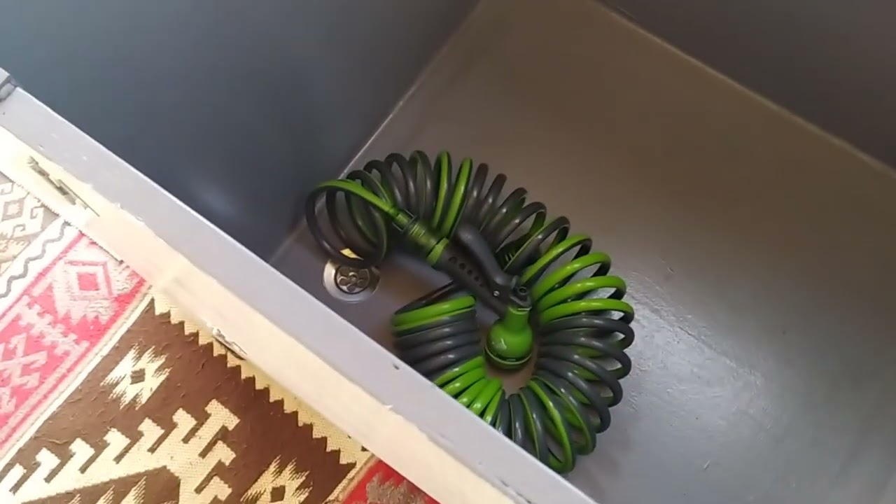 BMC Levend Karavan banyo dolabı