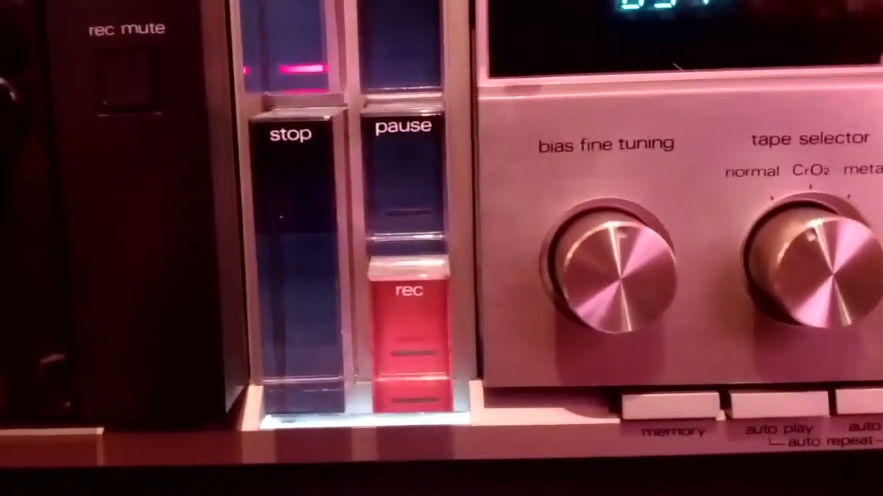 Luxman RX 102 receiver and KX 101 Cassette Deck Demonstration