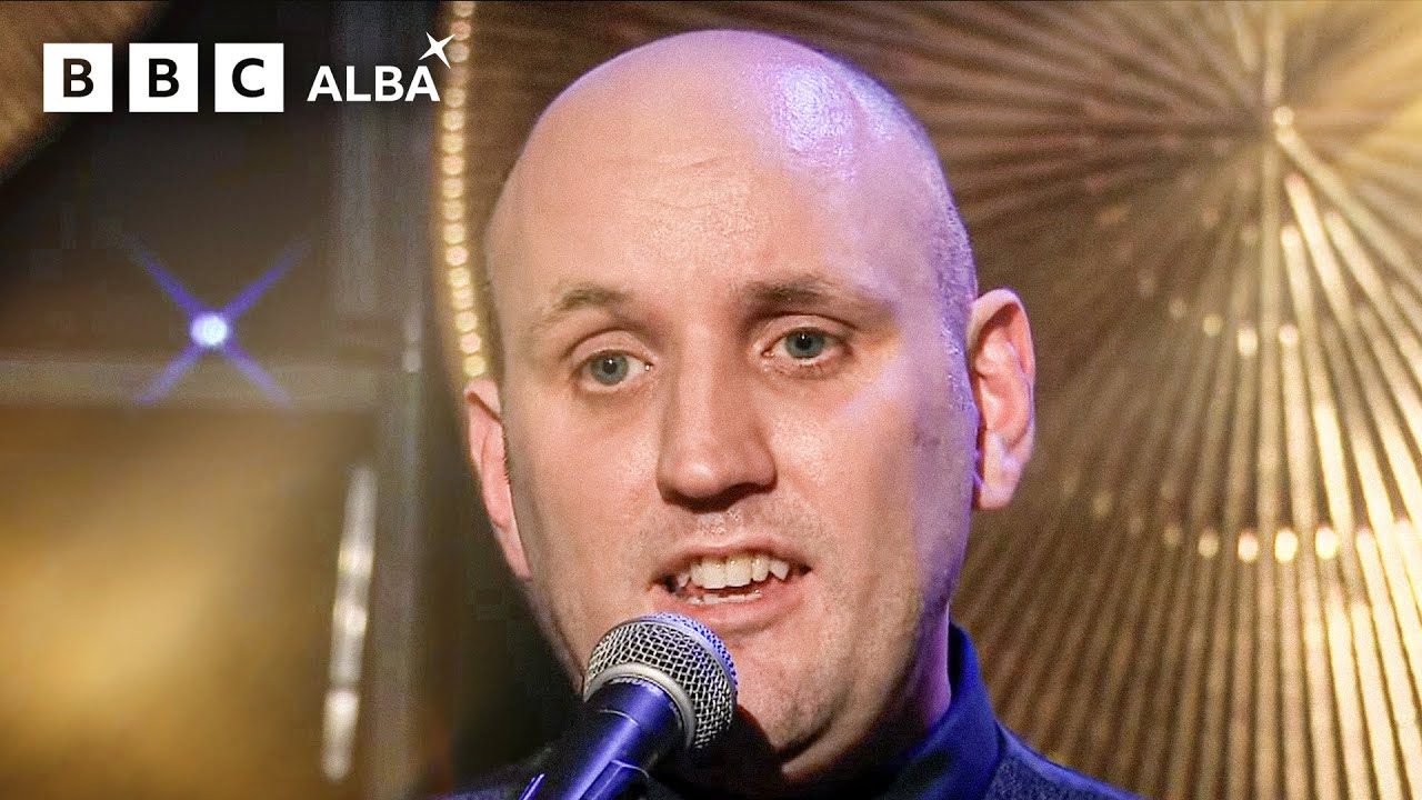 Mhòrag Leat Shiùbhlainn | Calum Ailig Mac A' Mhaoilein | Cèilidh Na Bliadhn’ Ùire 2024 | BBC ALBA
