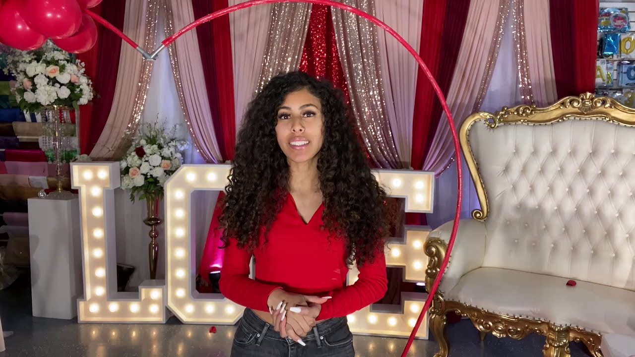 Heart-Shaped Balloon Arch