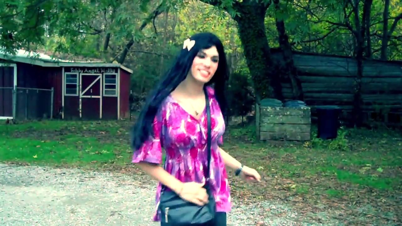 Cross Dressers' Surprise