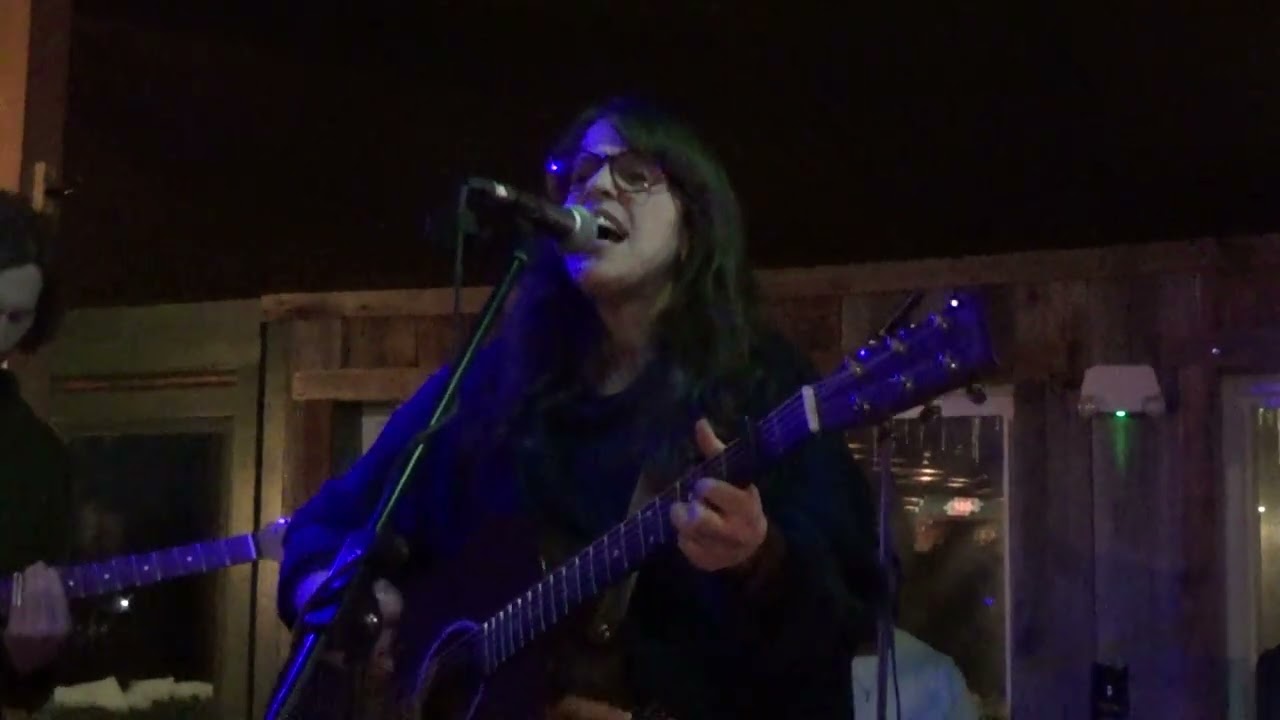 Johnny's Motorcycle - Calya & the Coy Dogs