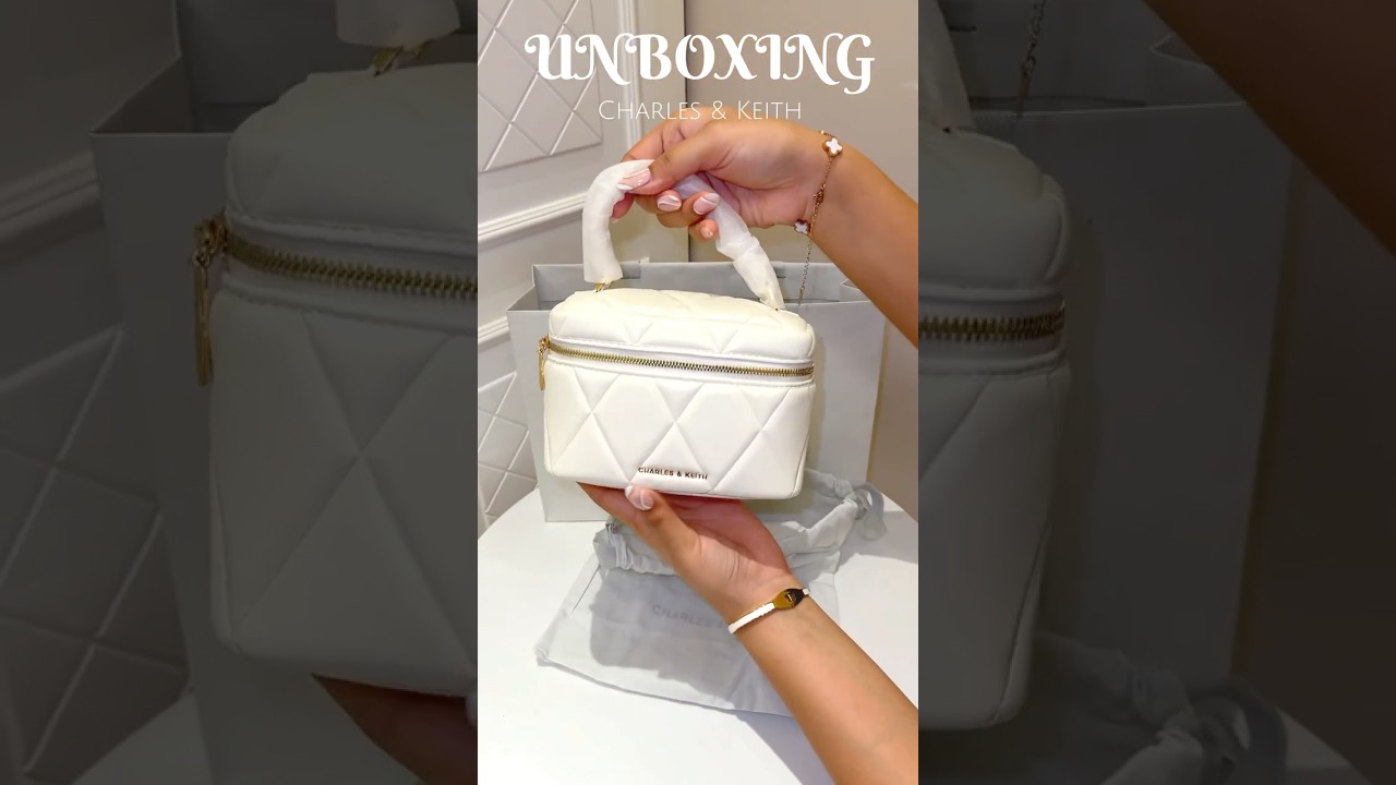 Unboxing My Arwen Quilted Top Handle Vanity Bag -@CharlesKeithChannel 🎀🤍 #viralshorts