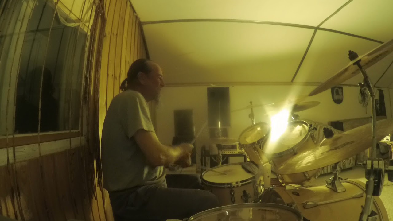 Hassisen Kone. Rappiolla. Drum cover. Marko Kaiponen.