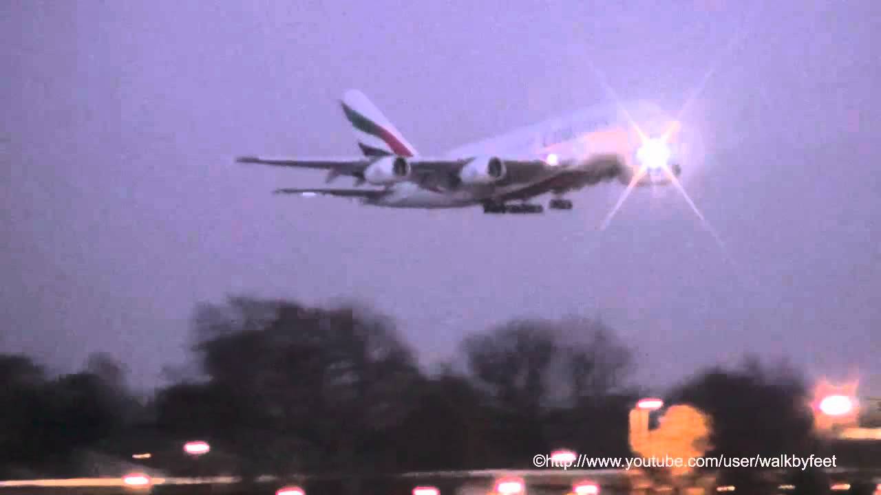Emirates Airbus A380 A6-EDS go around at hamburg Airport