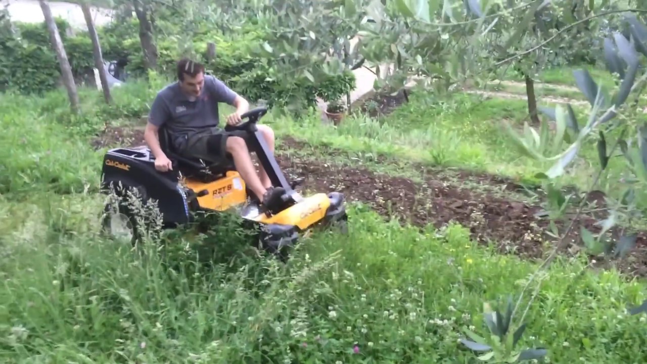CUB CADET XZ2 117 - Trattorino tagliaerba raggio zero scarico laterale/mulching
