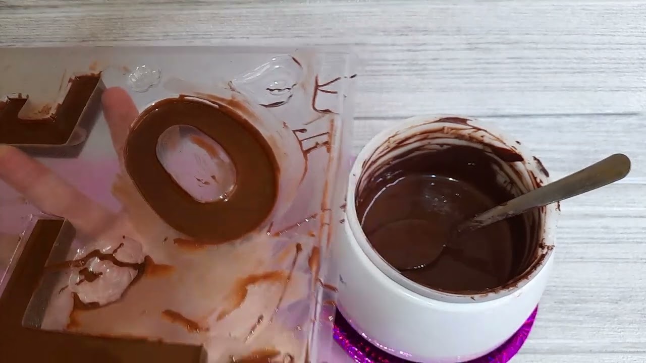 Letras de Chocolate LOVE By Hildamary Banks. Con moldes Termoformas.