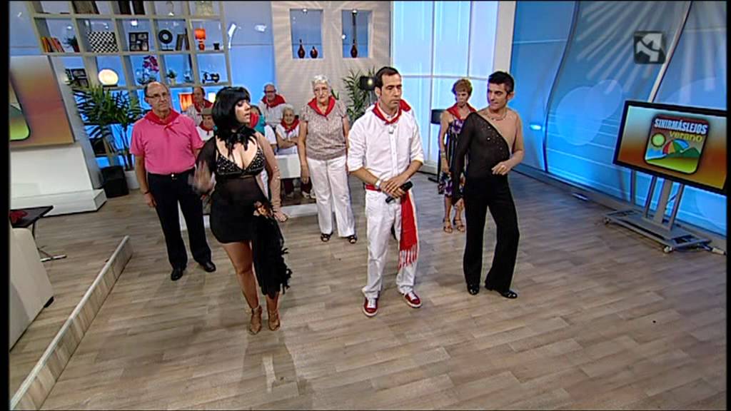 APRENDE A BAILAR BACHATA 1