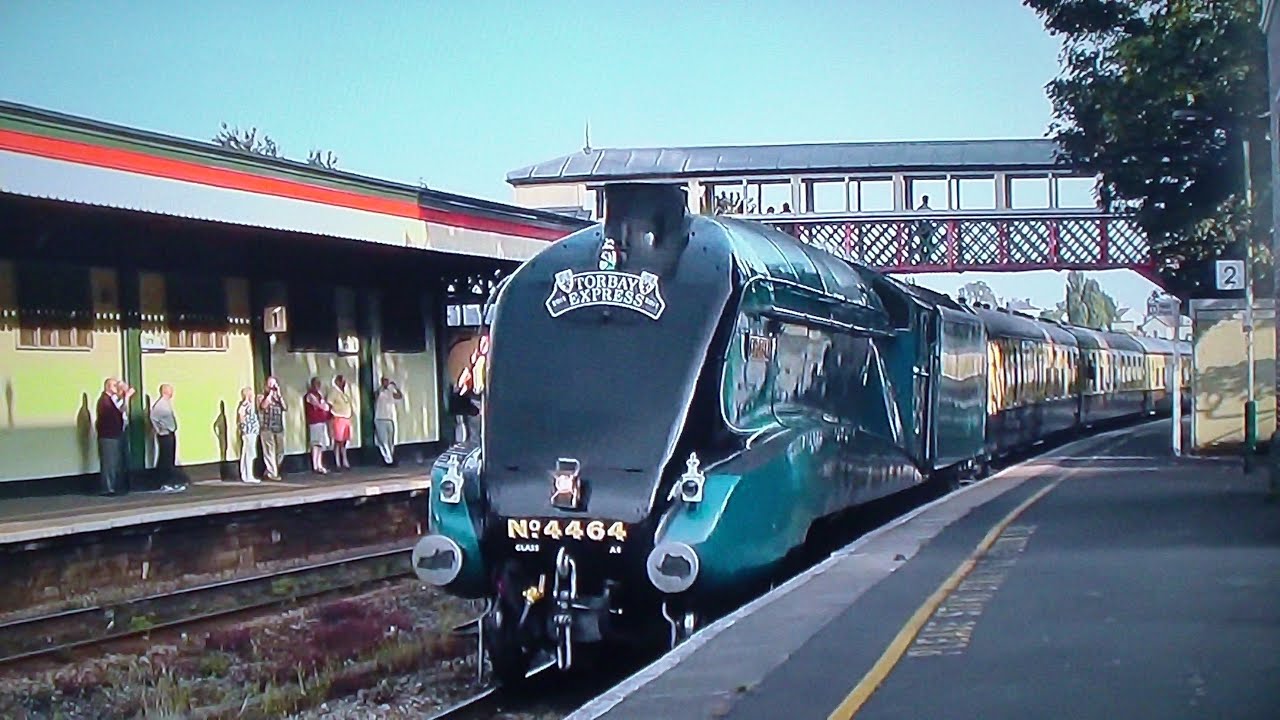 4464 On The Torbay Express & 34067 Blasts Up Hemerdon On Royal Duchy - 2014