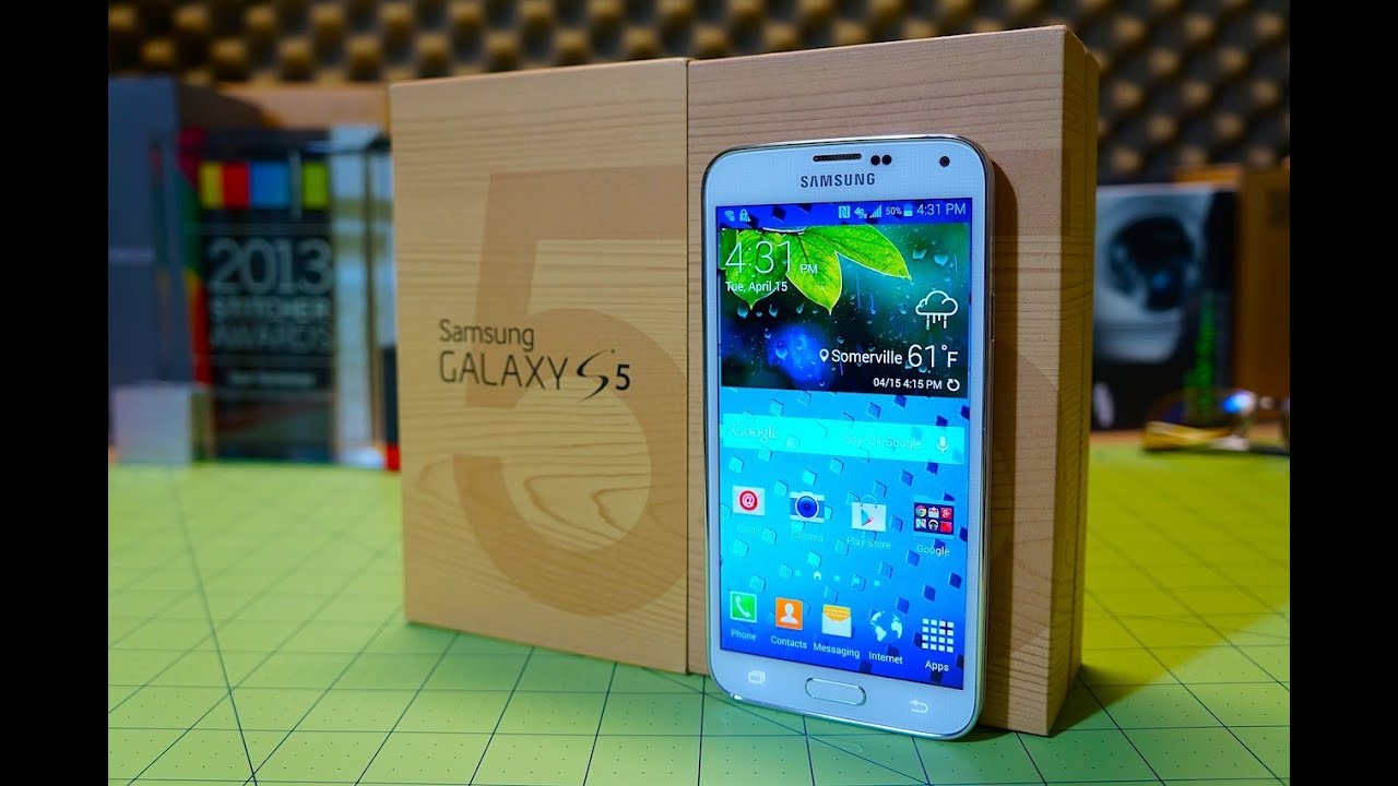 Galaxy S5 Unboxing: AT&T Edition | Pocketnow