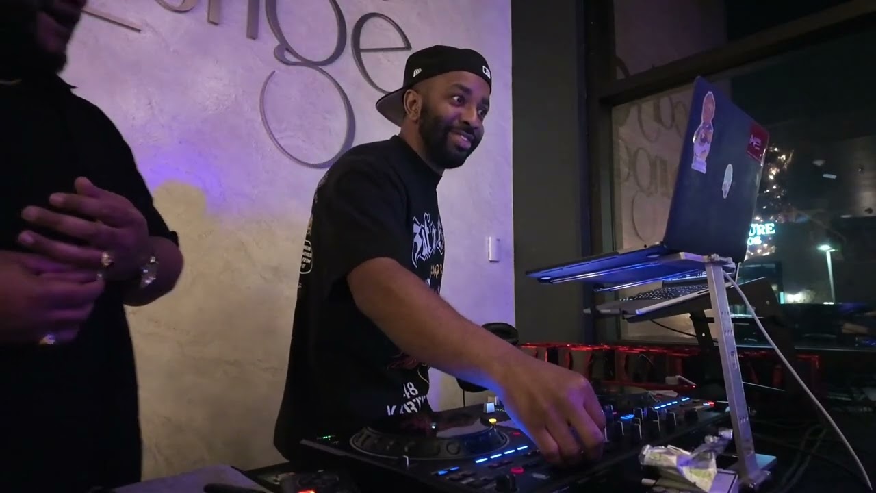 30 min R&B AND HIPHOP CLASSICS W/ DJ FERG