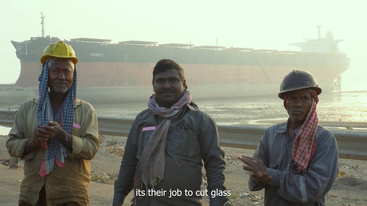 Iron Hearts (short documentary film on Alang ship-wreck yard).