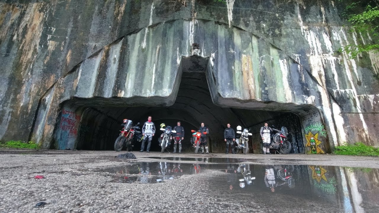 base aerea zeljava on ktm 690
