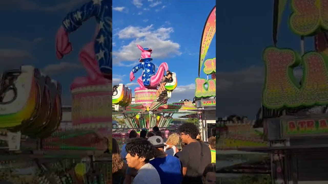 Super Canguro Fra en las Fiestas de Barajas 2024 en Madrid. 