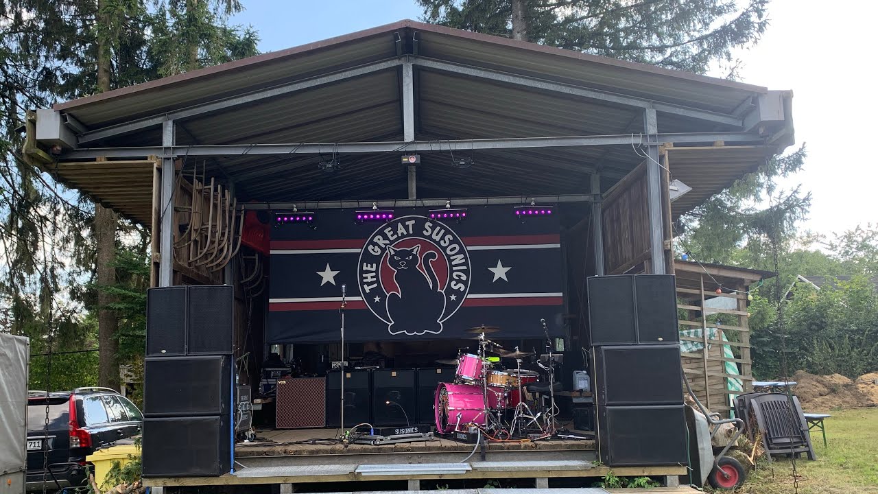 Veranstaltung Mit live Musik / 8x18“ Bass / Pa Anlage / Technik Vorstellung.