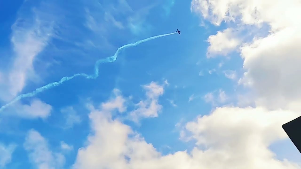 Culpeper Airshow 2025 - Scott Francis in a MXS 