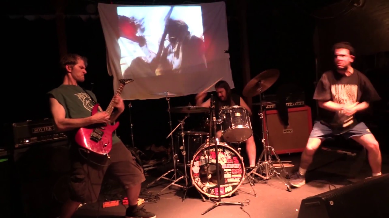 Internal Rot 2016-10-14 Bakehouse Studios (World Mushroom Fest 2014)
