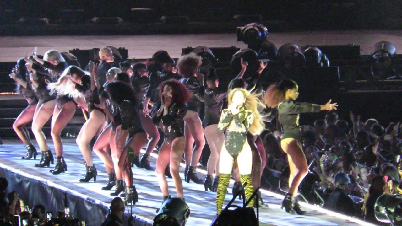 Beyonce - Daddy Lessons (The Formation Tour) TicketHurry.com