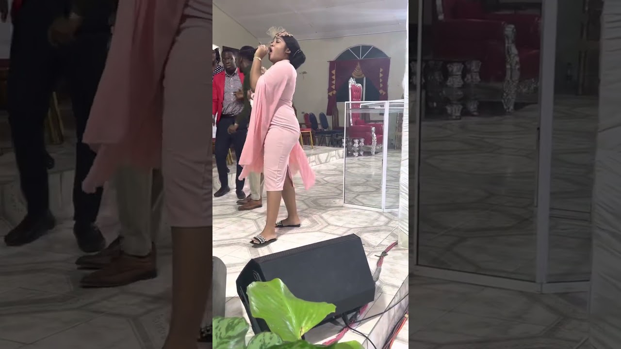 Powerful sing by lady minister savannah stephenson🔥🔥🙏🏾