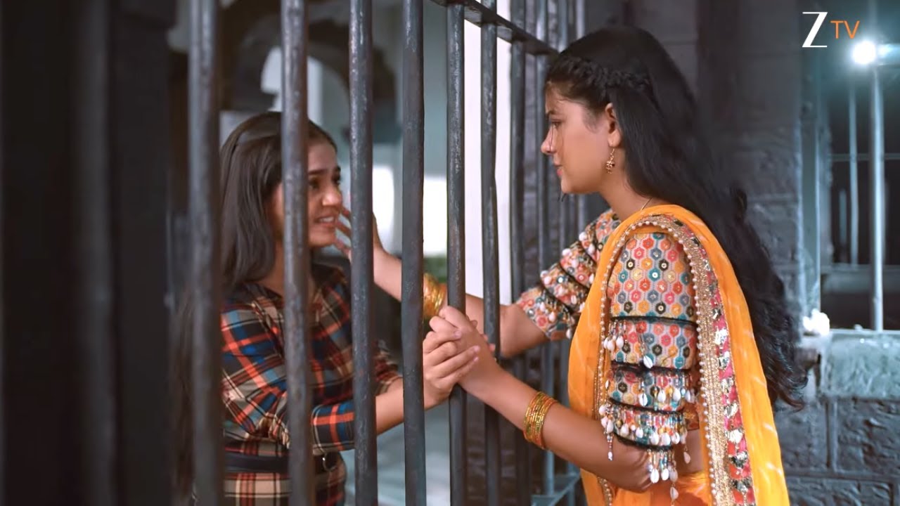 Saru | Rachna thanks Saru for the sacrifice she made for her.