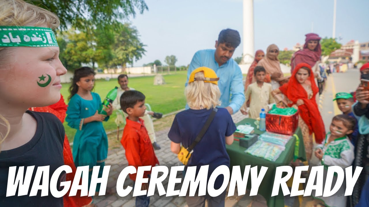 FAMILY EXPERIENCES THE WAGAH BORDER CEREMONY (AGAIN) IN LAHORE, PAKISTAN!