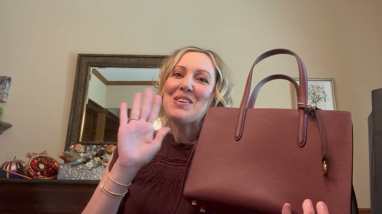 Coach Carter Carryall 28 Wine Color