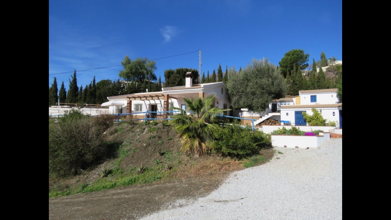 4 Bedroom 3 Bathroom Villa With Pool, Guest Annexe And Breathtaking Views. Reduced Price €335,000