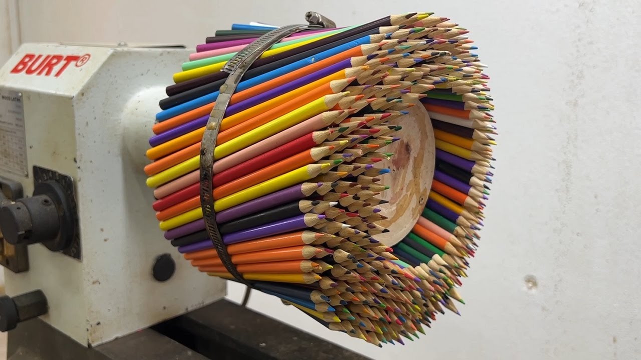 Amazing Woodturning Crazy - The Special Bonding Of Colored Pencils With Epoxy Resin On Wood Lathe