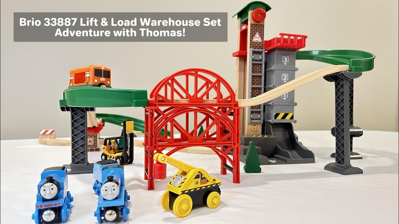 Brio 33887 Lift & Load Warehouse Set Unboxing | Explore Brio World with Thomas!