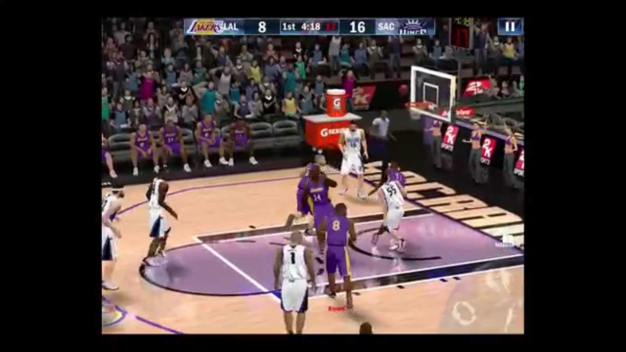 L A  Lakers vs Sacramento King  NBA 2K13 Greatest Games  iOS iPad)