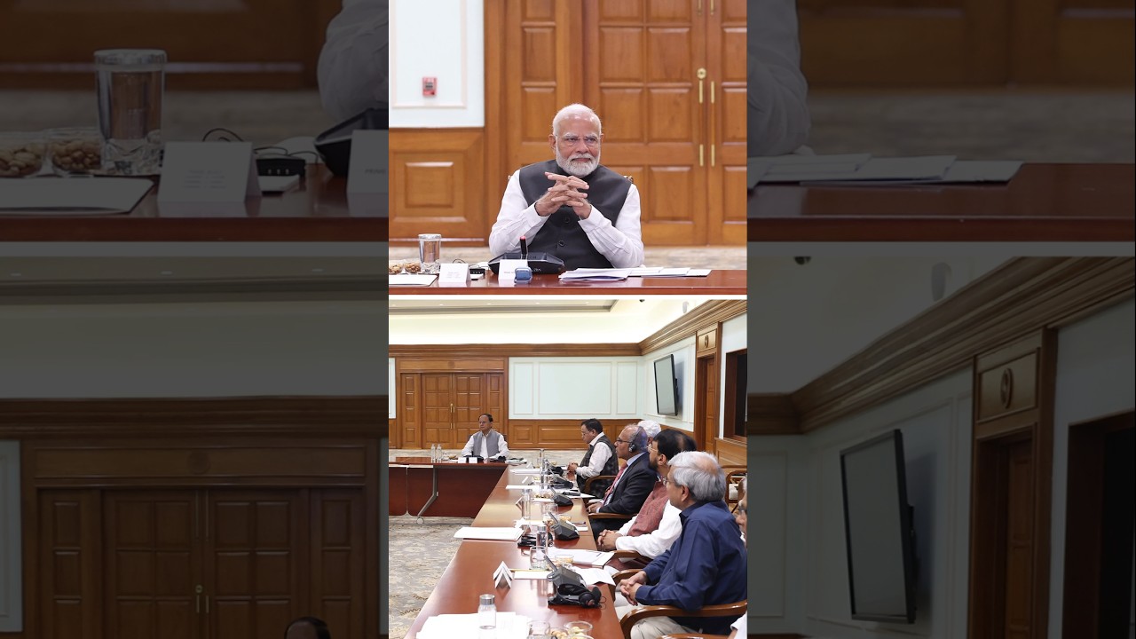 PM Modi meets executives of Semiconductor companies in New Delhi | #shorts
