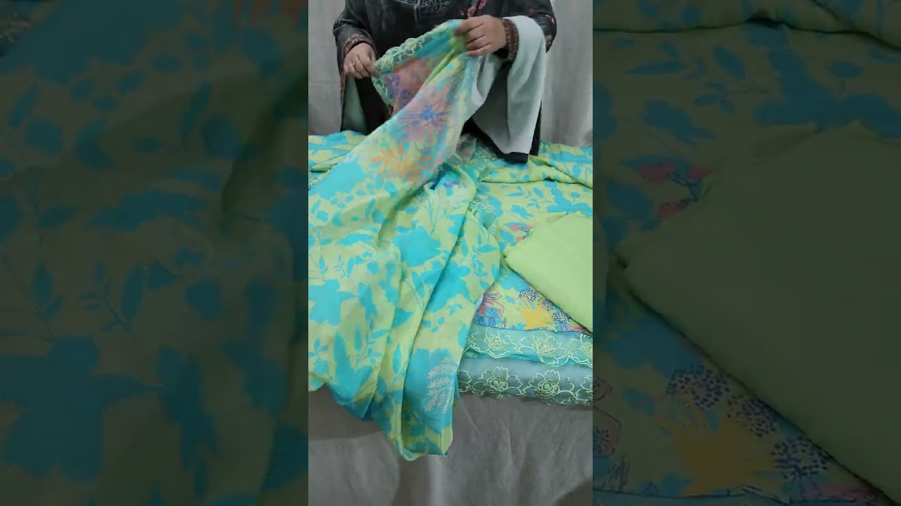 No.9639946208 Beautuful Branded Collection #kanisuits #Kashmirikanisuit #pashminasuits #muslinsuits 