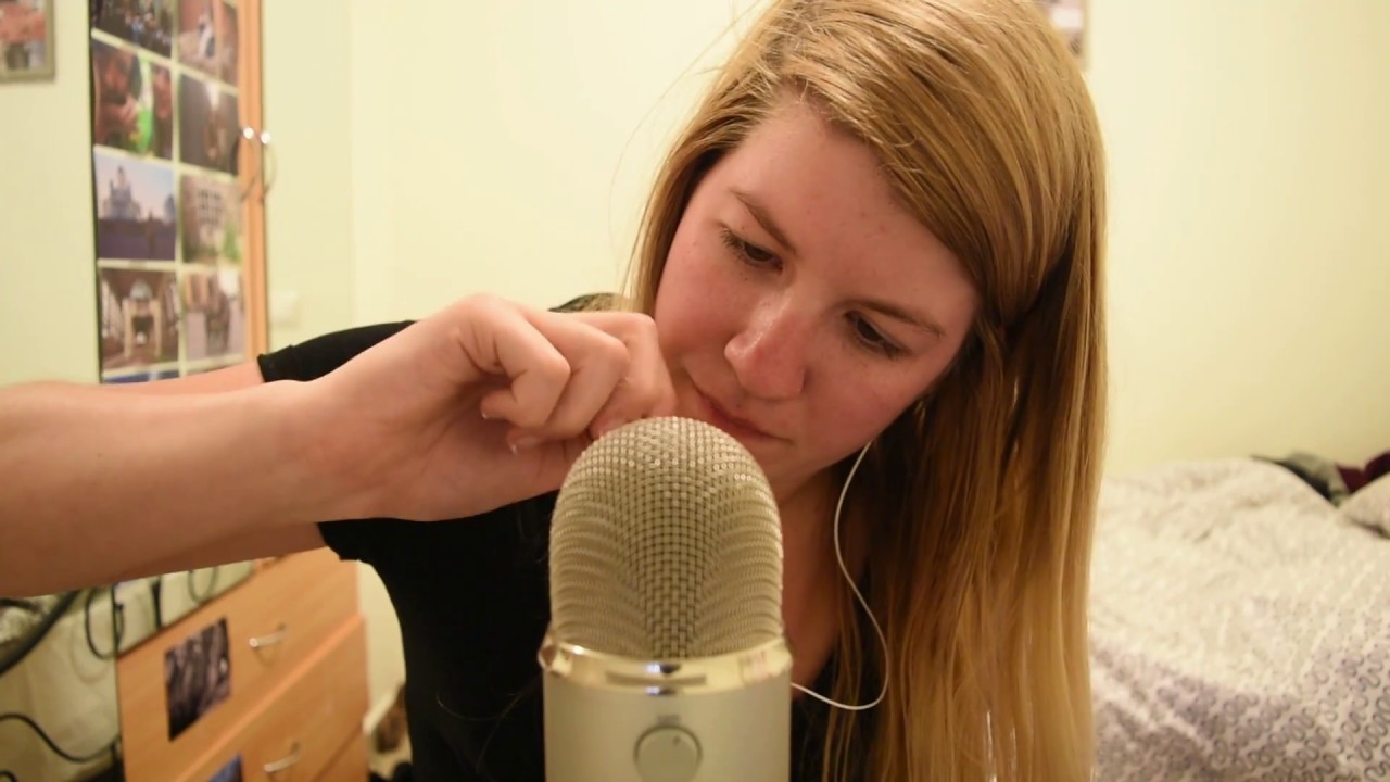 ASMR Ik maak jouw microfoon schoon ROLEPLAY l Dutch ASMR