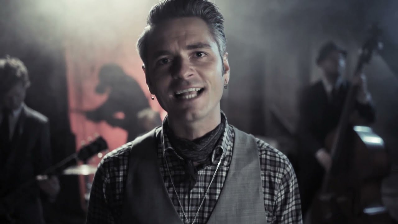 Kaizers Orchestra - Hjerteknuser (official music video)